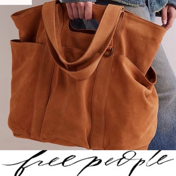 Free People Handbags - Gorgeous, Free People Suede Caravan Tote NWT❤️